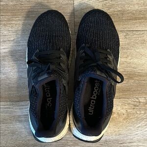 Adidas Ultra Boost Black Running Sneakers – Women’s Size 7.5
